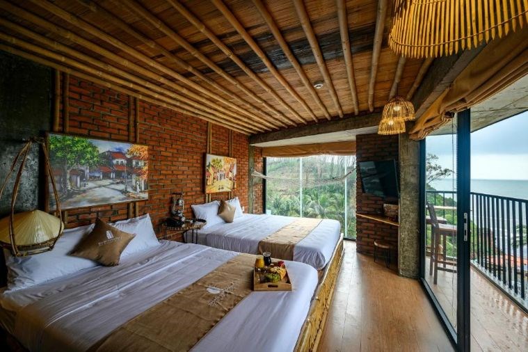 Family Balcony Ocean view